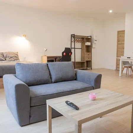 Amd Loc Immo Appartement Charleville-Mézières Kamer foto