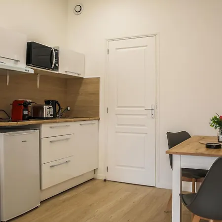Amd Loc Immo Appartement Charleville-Mézières Buitenkant foto