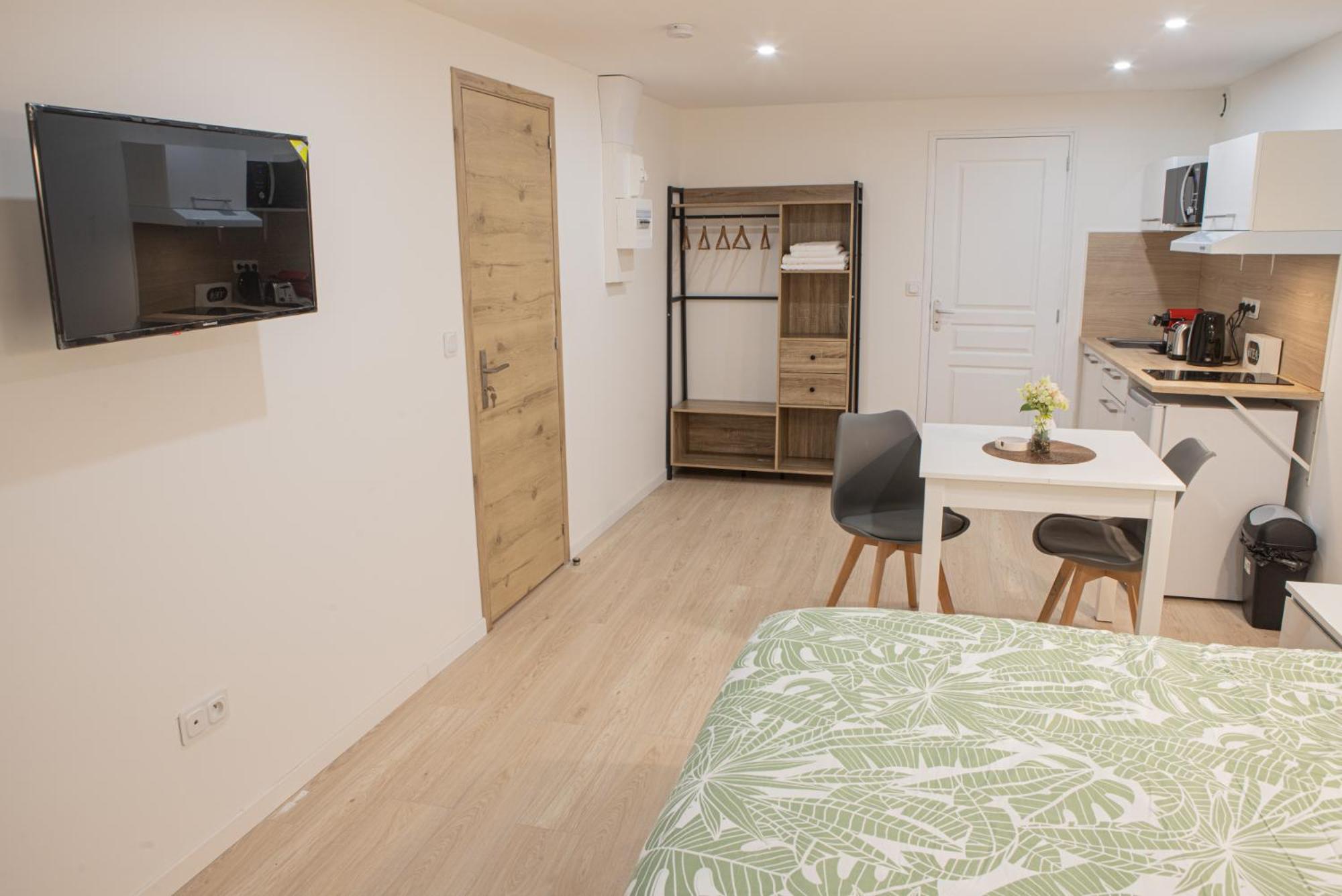 Amd Loc Immo Apartment